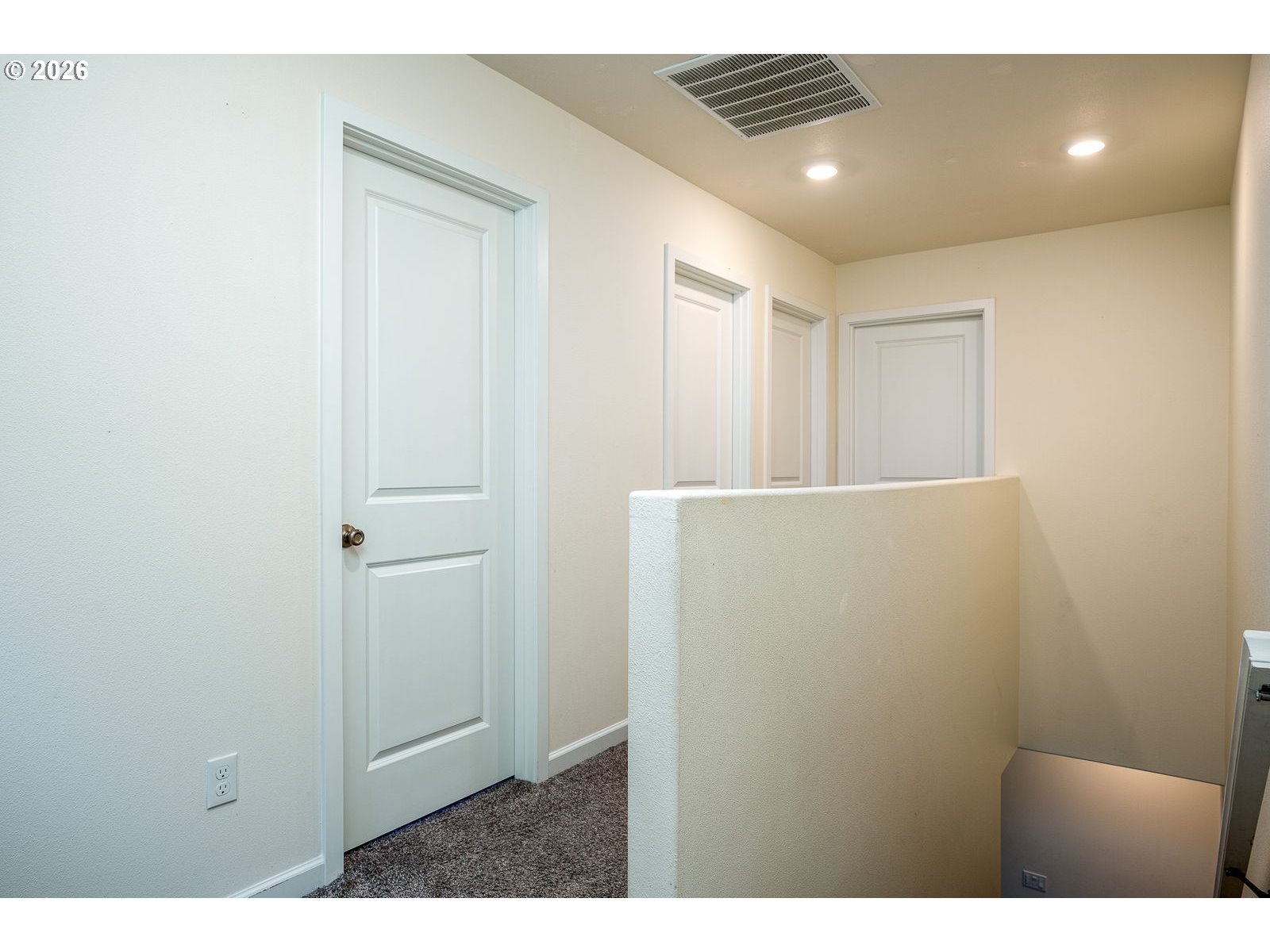 4215 Southwest Myrtle Avenue Gresham, OR 97080 - Photo 9 of 17