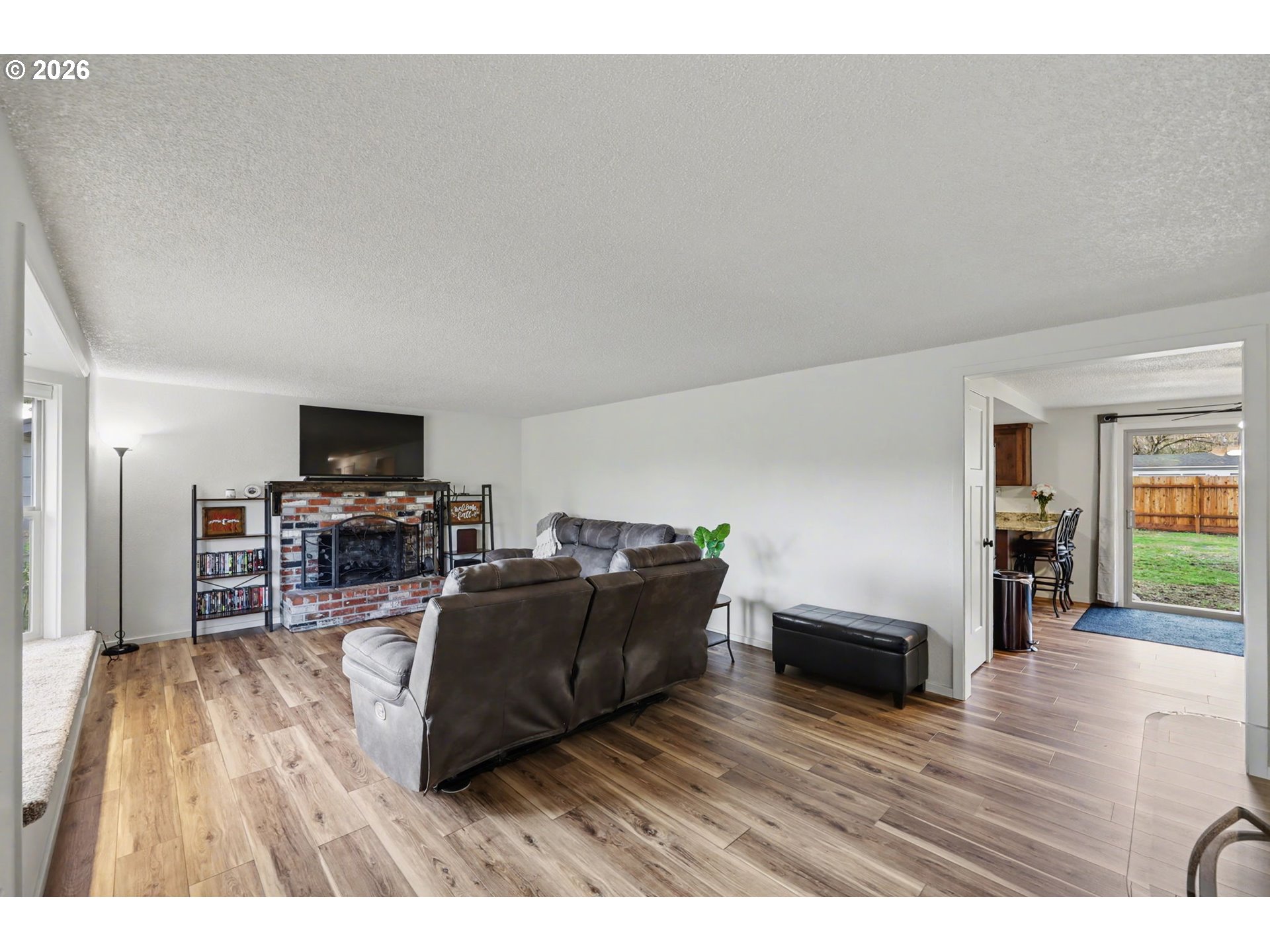 777 North 11th Street Cottage Grove, OR 97424 - Photo 6 of 26