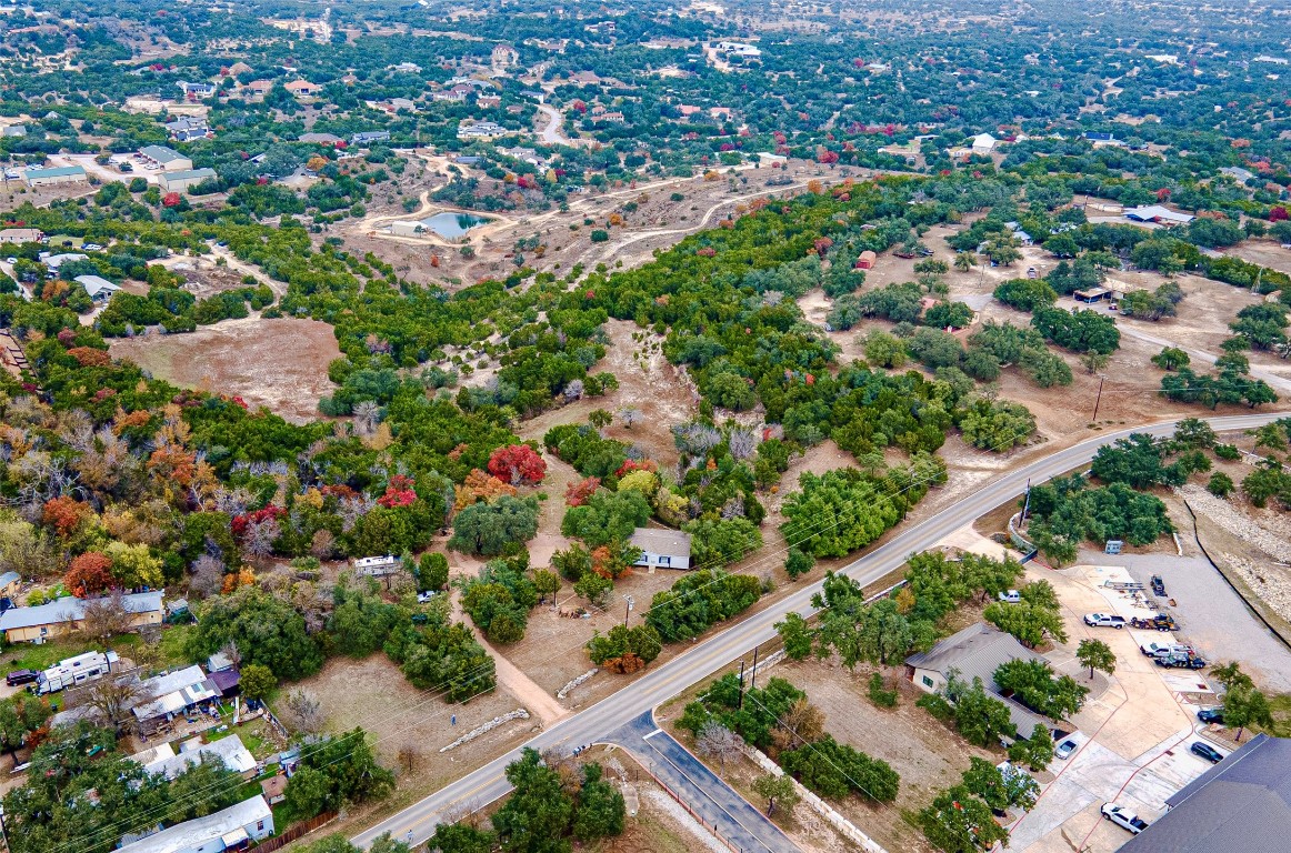 5016 Bob Wire Road Spicewood, TX 78669 - Photo 29 of 40