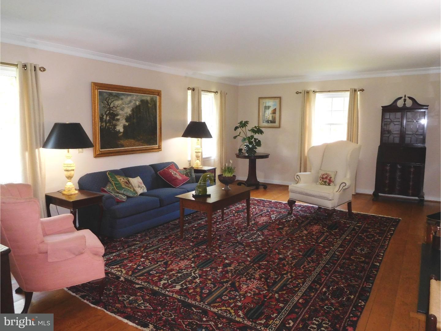 7 Rabbit Run Road Malvern, PA 19355 - Photo 6 of 22 Living Room