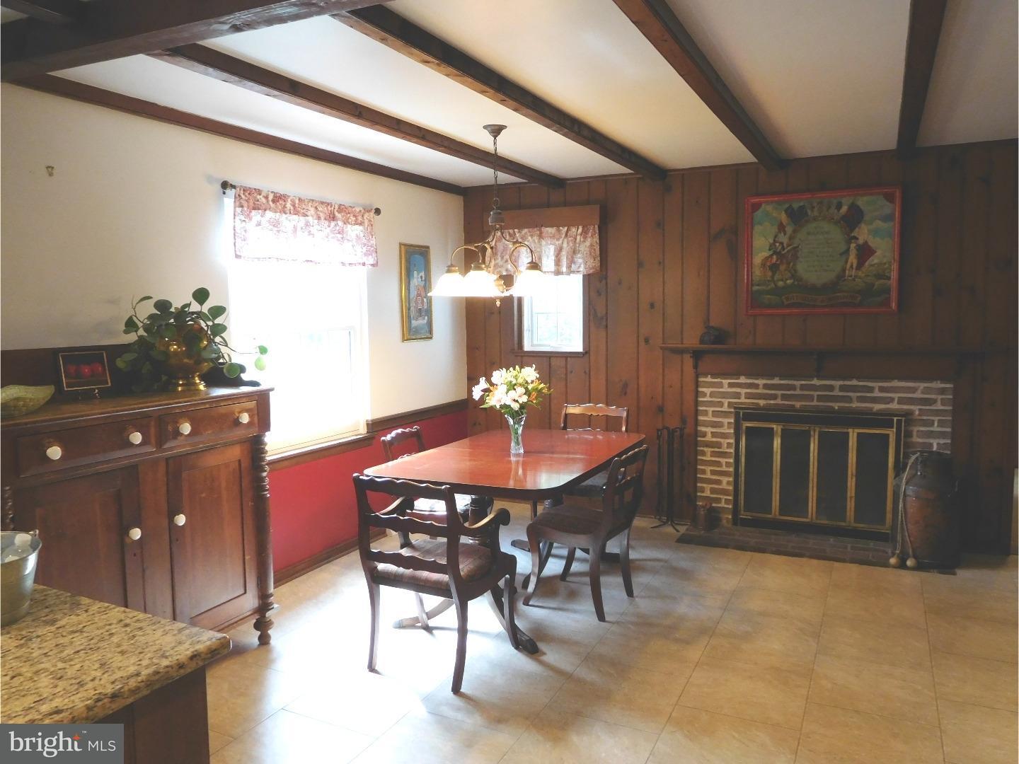 7 Rabbit Run Road Malvern, PA 19355 - Photo 10 of 22 Breakfast Room