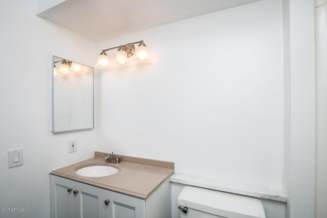 10020 West Royal Oak Road, Unit L Sun City, AZ 85351 - Photo 21 of 31 09441- 10020 W Royal Oak Rd L AZ- Candi-