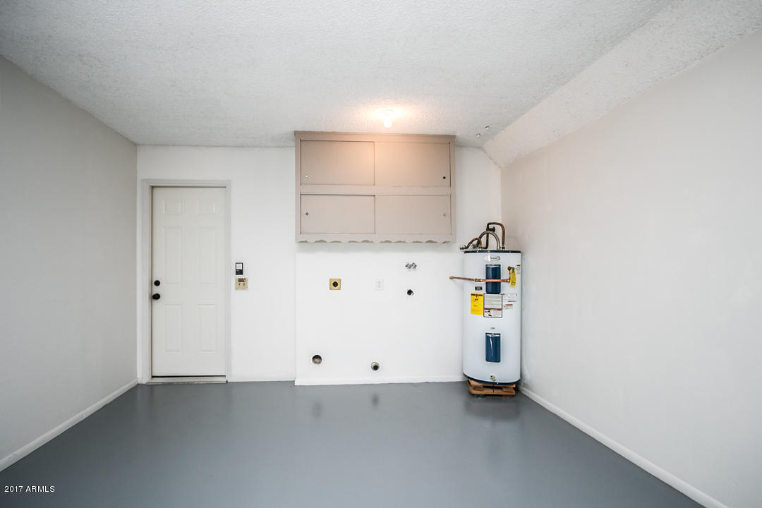 10020 West Royal Oak Road, Unit L Sun City, AZ 85351 - Photo 23 of 31 09441- 10020 W Royal Oak Rd L AZ- Candi-