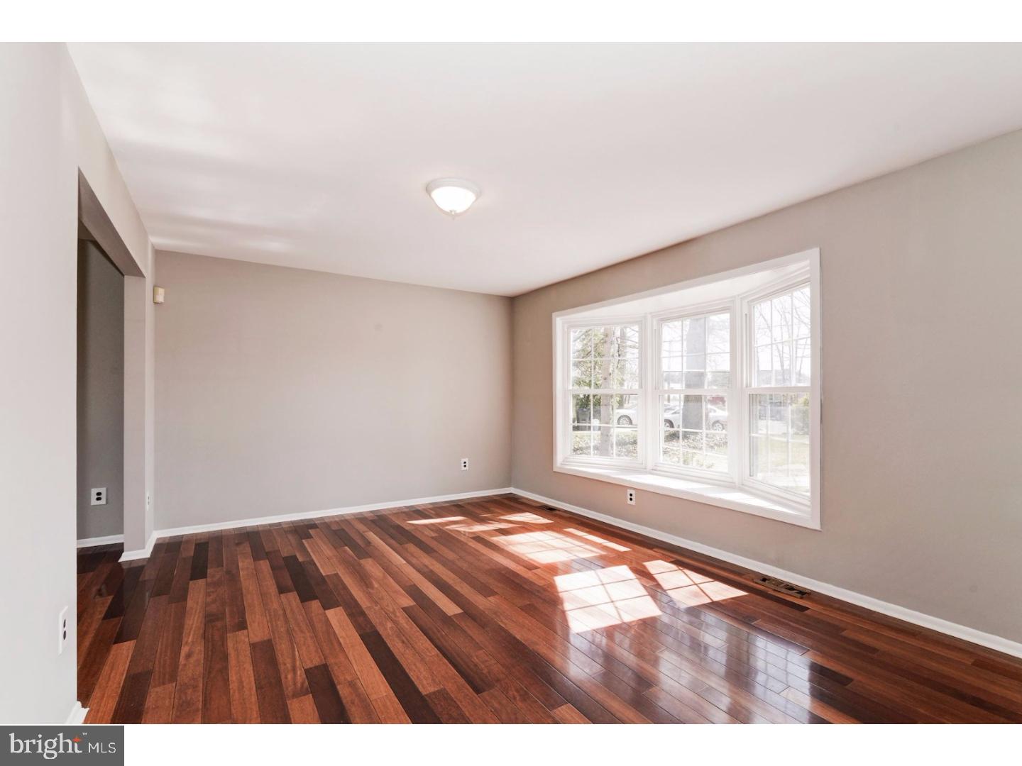 7 Framingham Road Edgewater Park, NJ 08010 - Photo 6 of 25