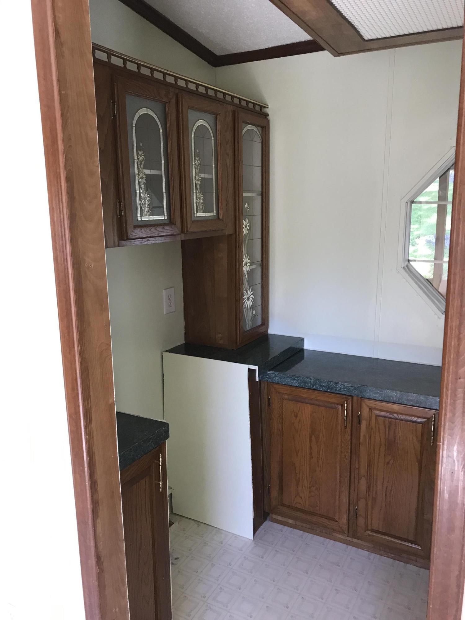 133 Davidson Hollow Road Heiskell, TN 37754 - Photo 10 of 26 IMG_9609