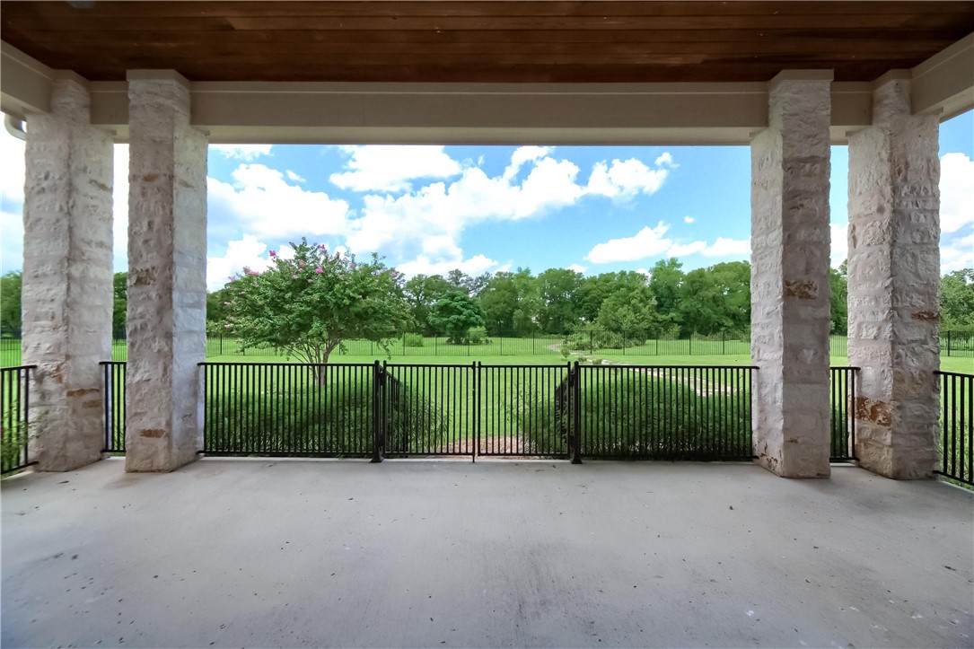 145 Powder Horn Road Bastrop, TX 78602 - Photo 36 of 39