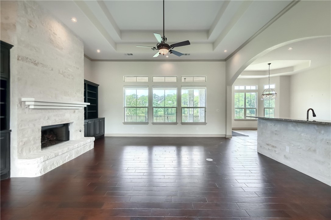 145 Powder Horn Road Bastrop, TX 78602 - Photo 6 of 39