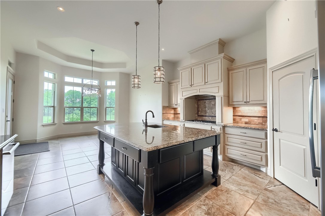 145 Powder Horn Road Bastrop, TX 78602 - Photo 8 of 39