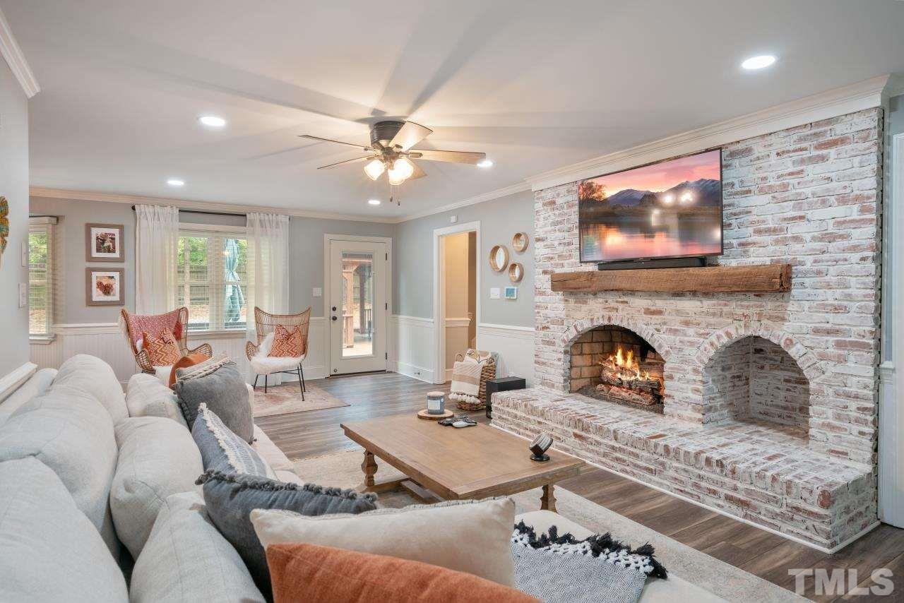 8401 Kempton Road Raleigh, NC 27615 - Photo 4 of 28