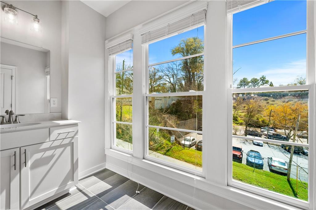 552 Ember Lane Northwest Atlanta, GA 30309 - Photo 30 of 40