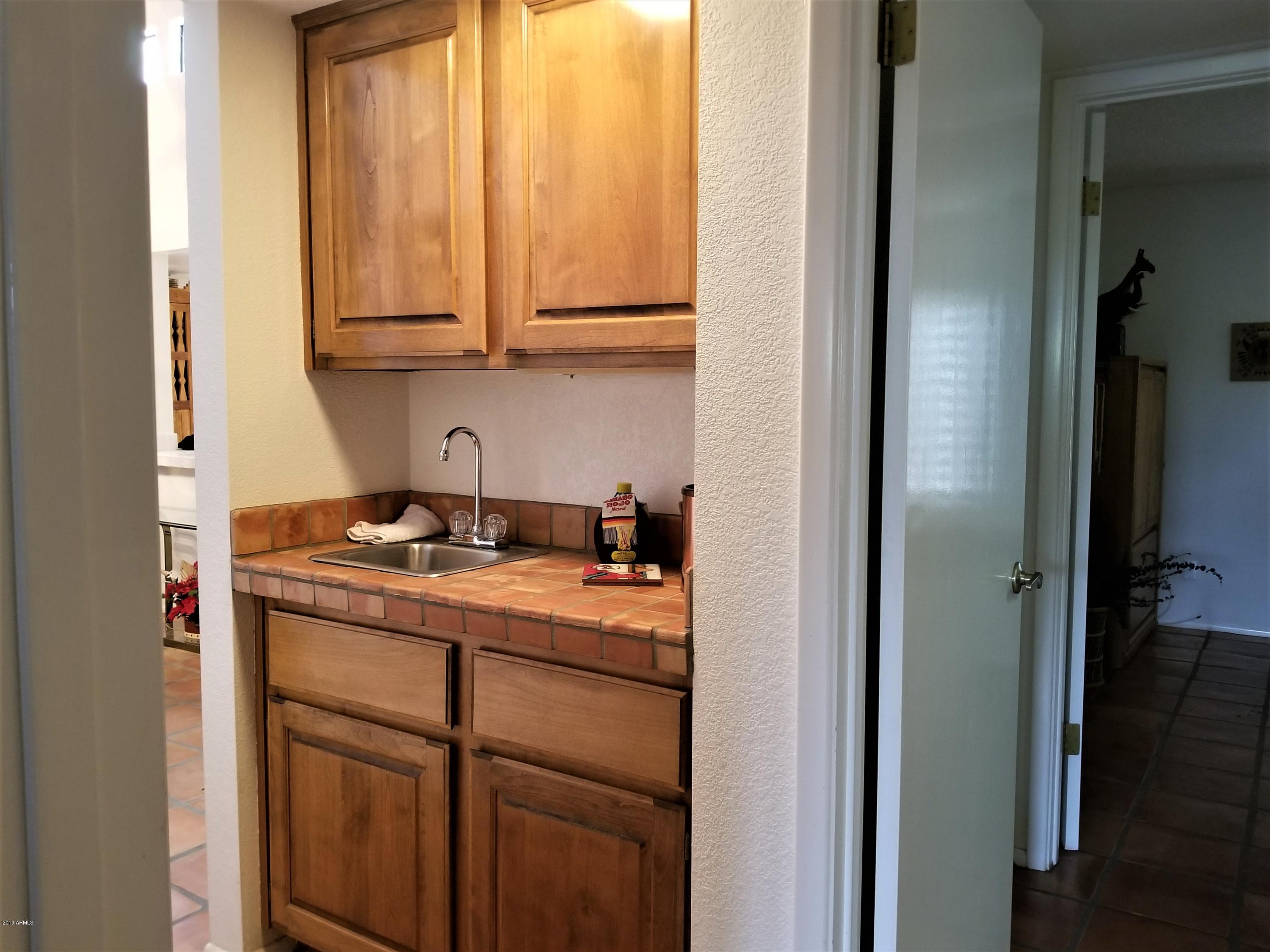 25446 North Danny Lane Rio Verde, AZ 85263 - Photo 8 of 23 Wet Bar