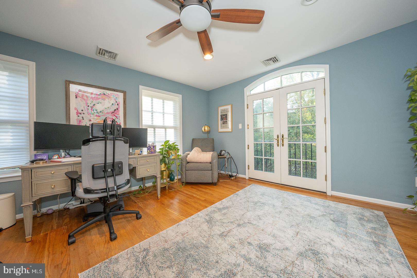 318 Chamounix Road Wayne, PA 19087 - Photo 25 of 55 a view of a livingroom with workspace and a window
