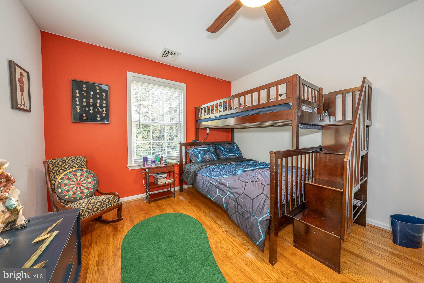 318 Chamounix Road Wayne, PA 19087 - Photo 36 of 55 a bedroom with furniture and a large window
