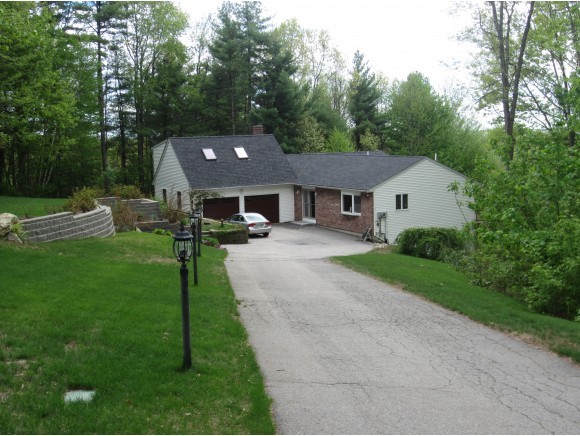 29 Roberts Road Rochester, NH 03867 - Photo 1 of 1