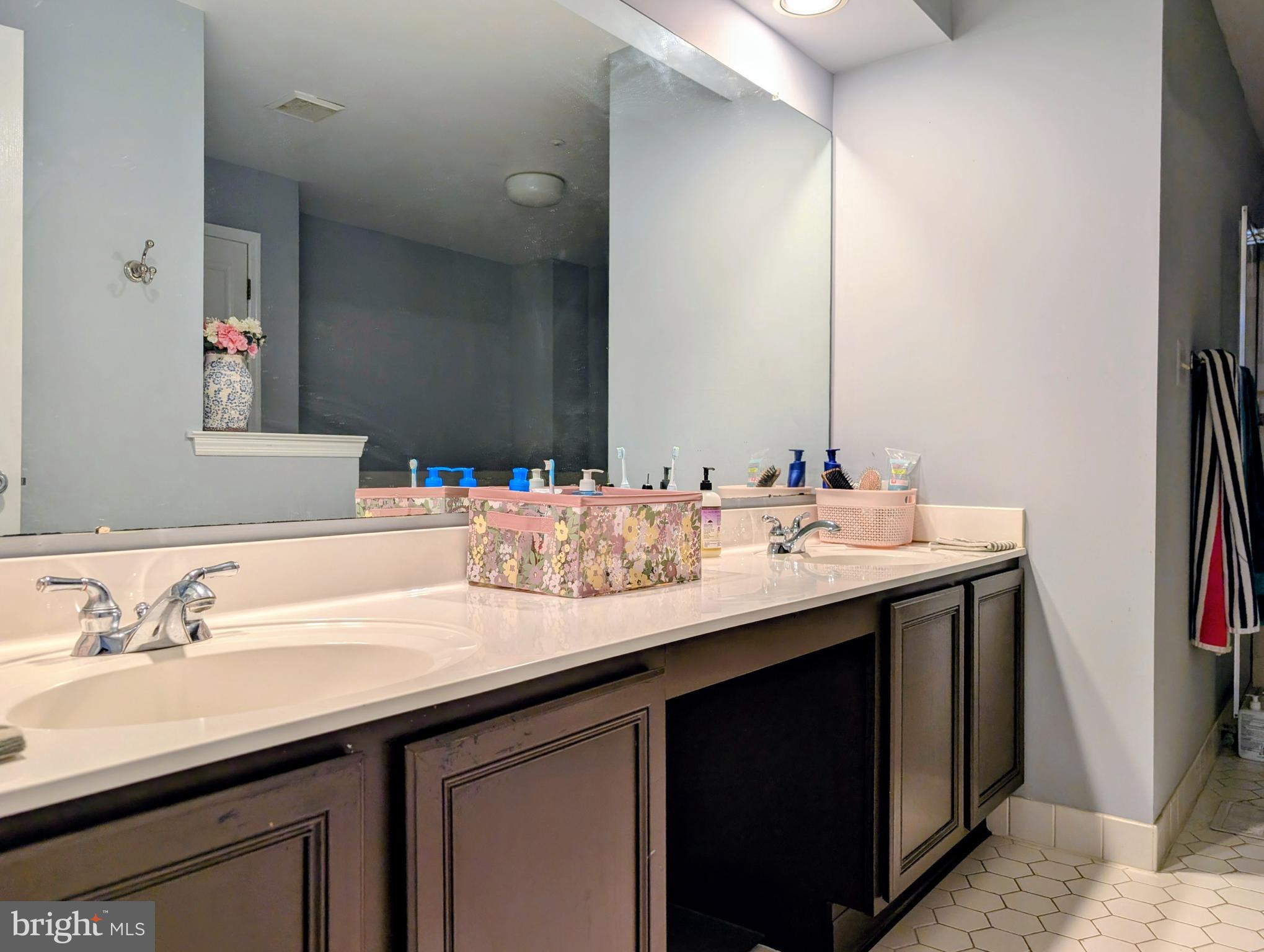 318 Brickhouse Road Princeton, NJ 08540 - Photo 14 of 19