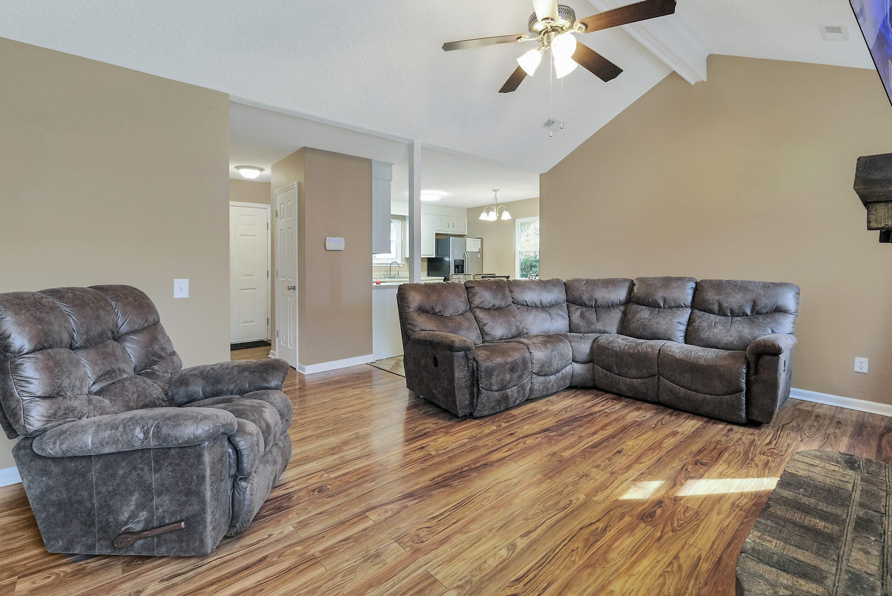 39 Oak Grove Road Goose Creek, SC 29445 - Photo 16 of 32 DSCF0115-SMALL