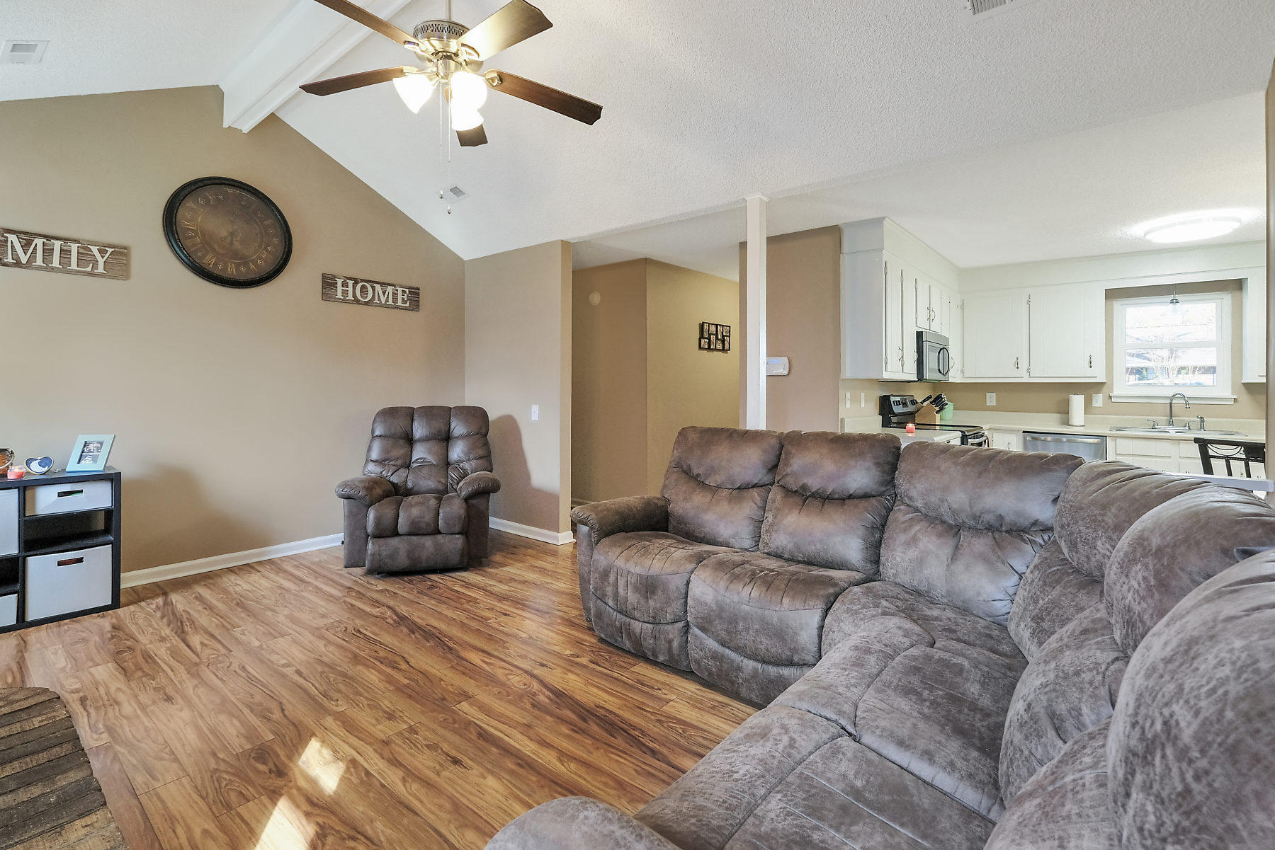 39 Oak Grove Road Goose Creek, SC 29445 - Photo 17 of 32 DSCF0110-SMALL