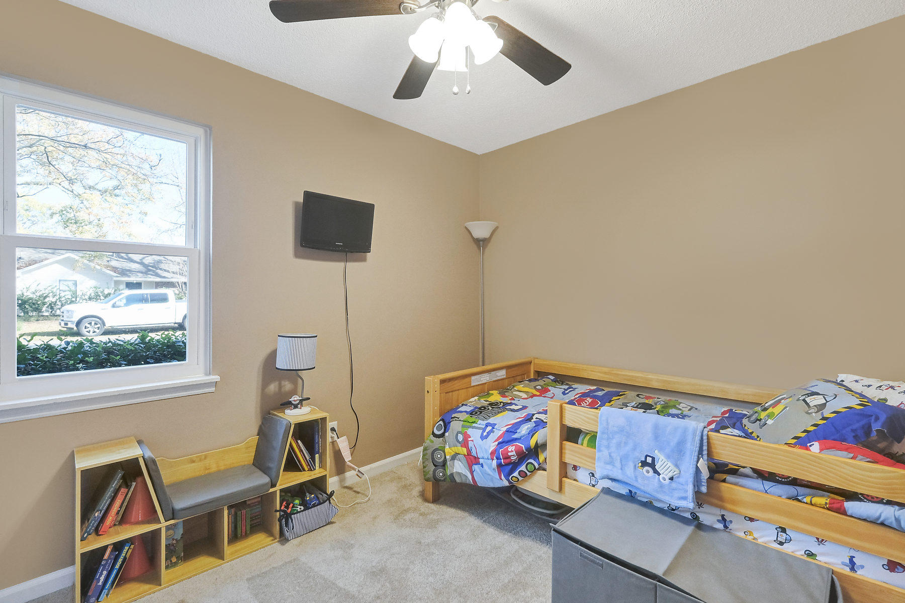 39 Oak Grove Road Goose Creek, SC 29445 - Photo 22 of 32 Bedroom 2