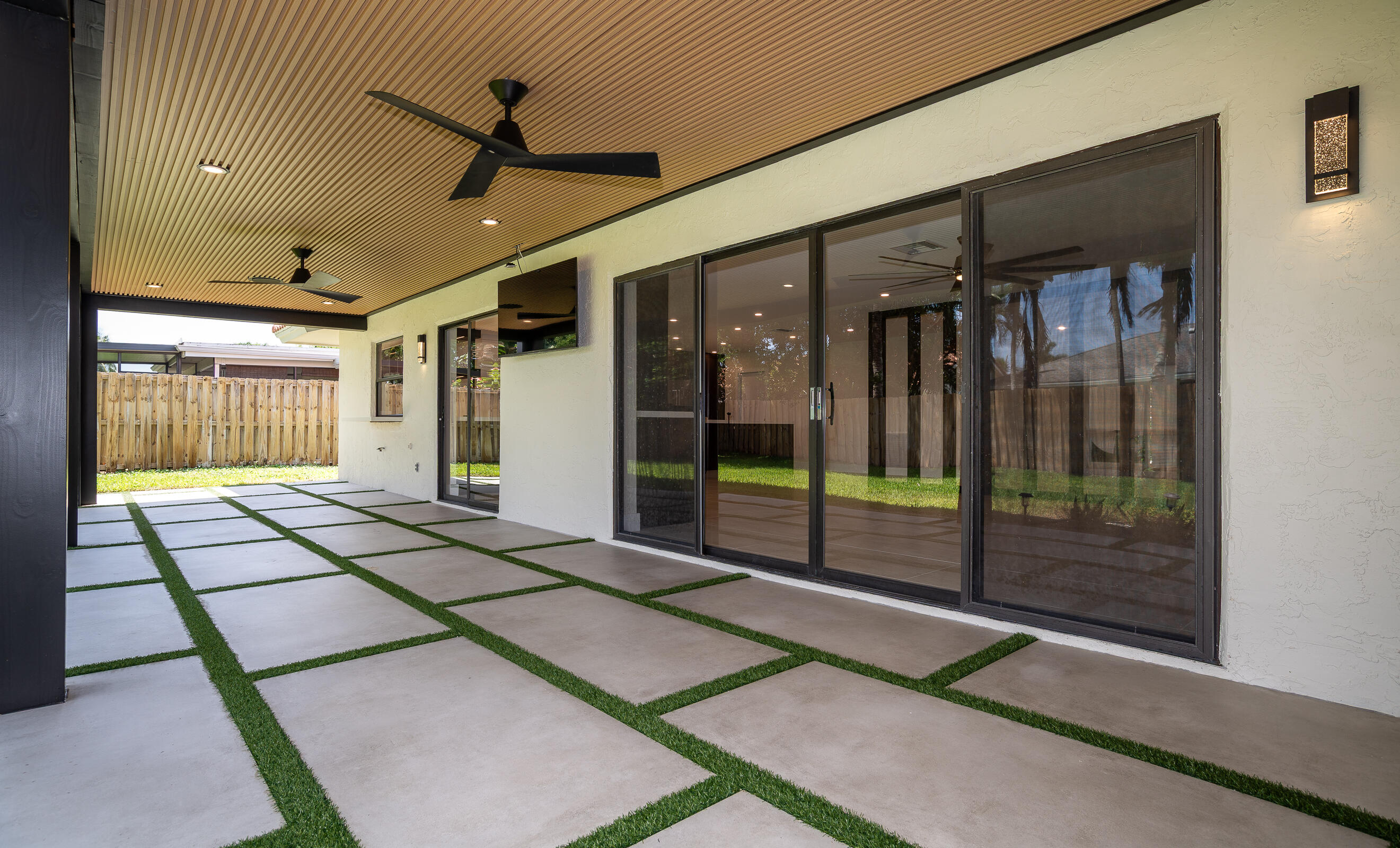 4853 Willow Drive Boca Raton, FL 33487 - Photo 15 of 59 16-4853 Willow Dr-DSC_9068-MLS