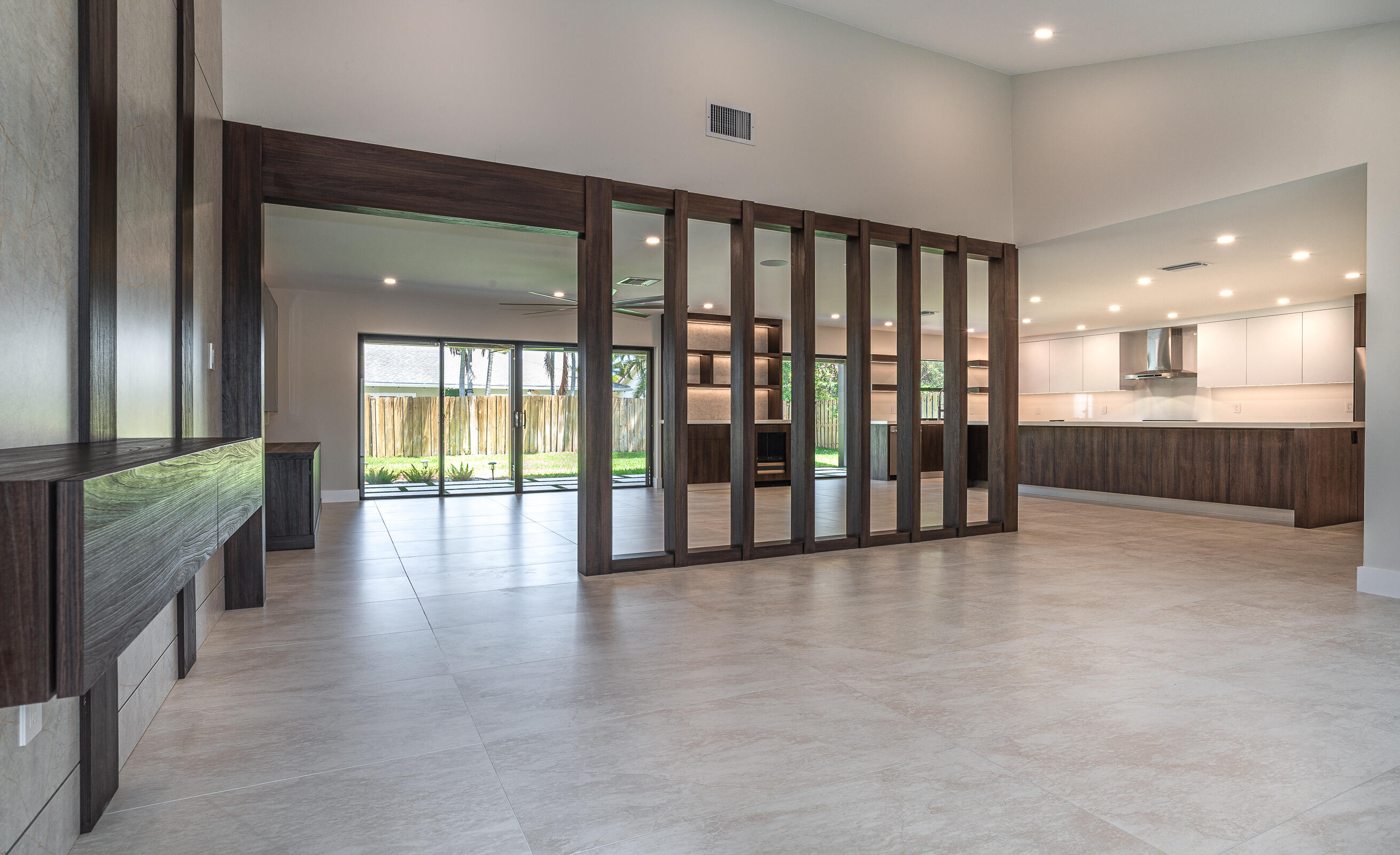 4853 Willow Drive Boca Raton, FL 33487 - Photo 17 of 59 19-4853 Willow Dr-DSC_9077-MLS-3