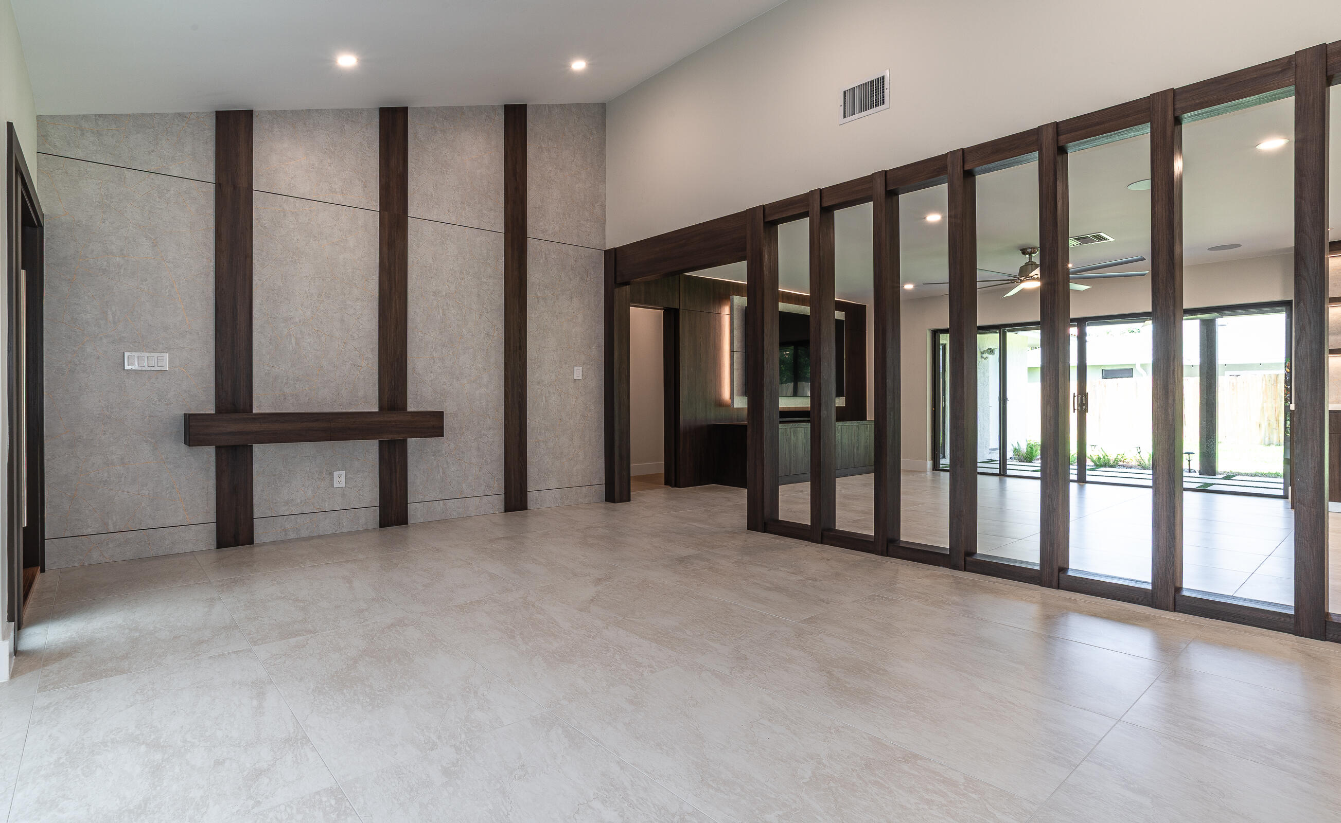 4853 Willow Drive Boca Raton, FL 33487 - Photo 20 of 59 22-4853 Willow Dr-DSC_9081-MLS