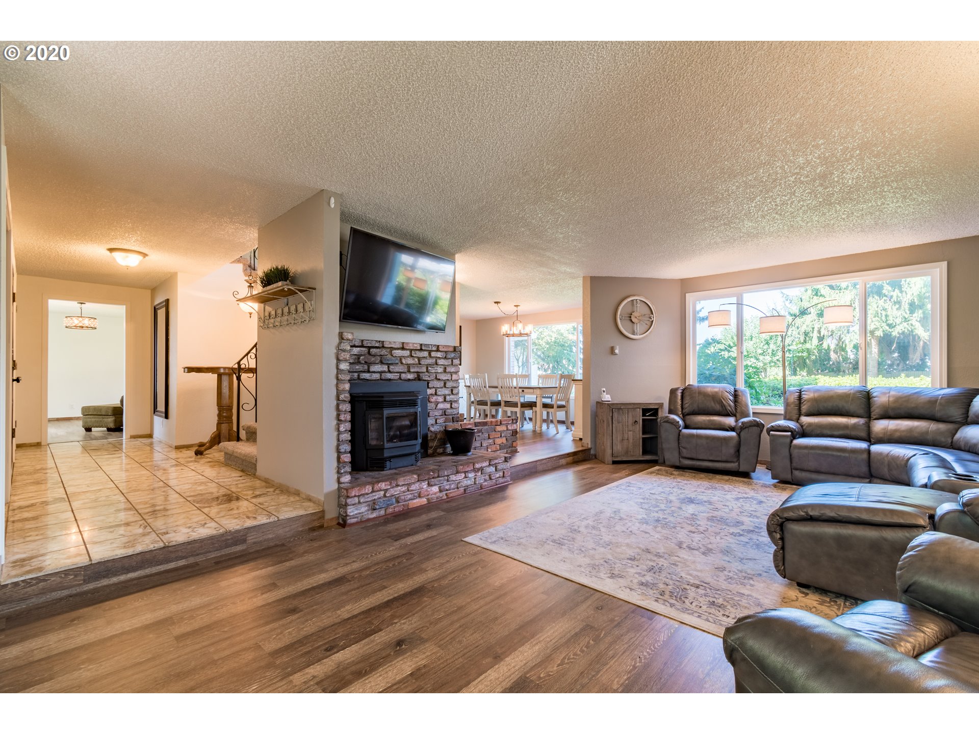 1466 Hayden Bridge Road Springfield, OR 97477 - Photo 4 of 32