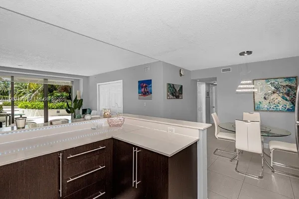 $5,000 | 1500 Bay Road, Unit 128S, Miami Beach, FL 33139