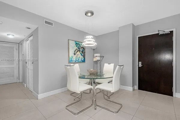 $5,000 | 1500 Bay Road, Unit 128S, Miami Beach, FL 33139