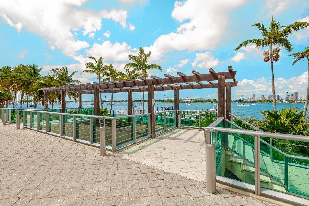 1500 Bay Road, Unit 128S Miami Beach, FL 33139 - Photo 26 of 27 a view of a balcony with lake view