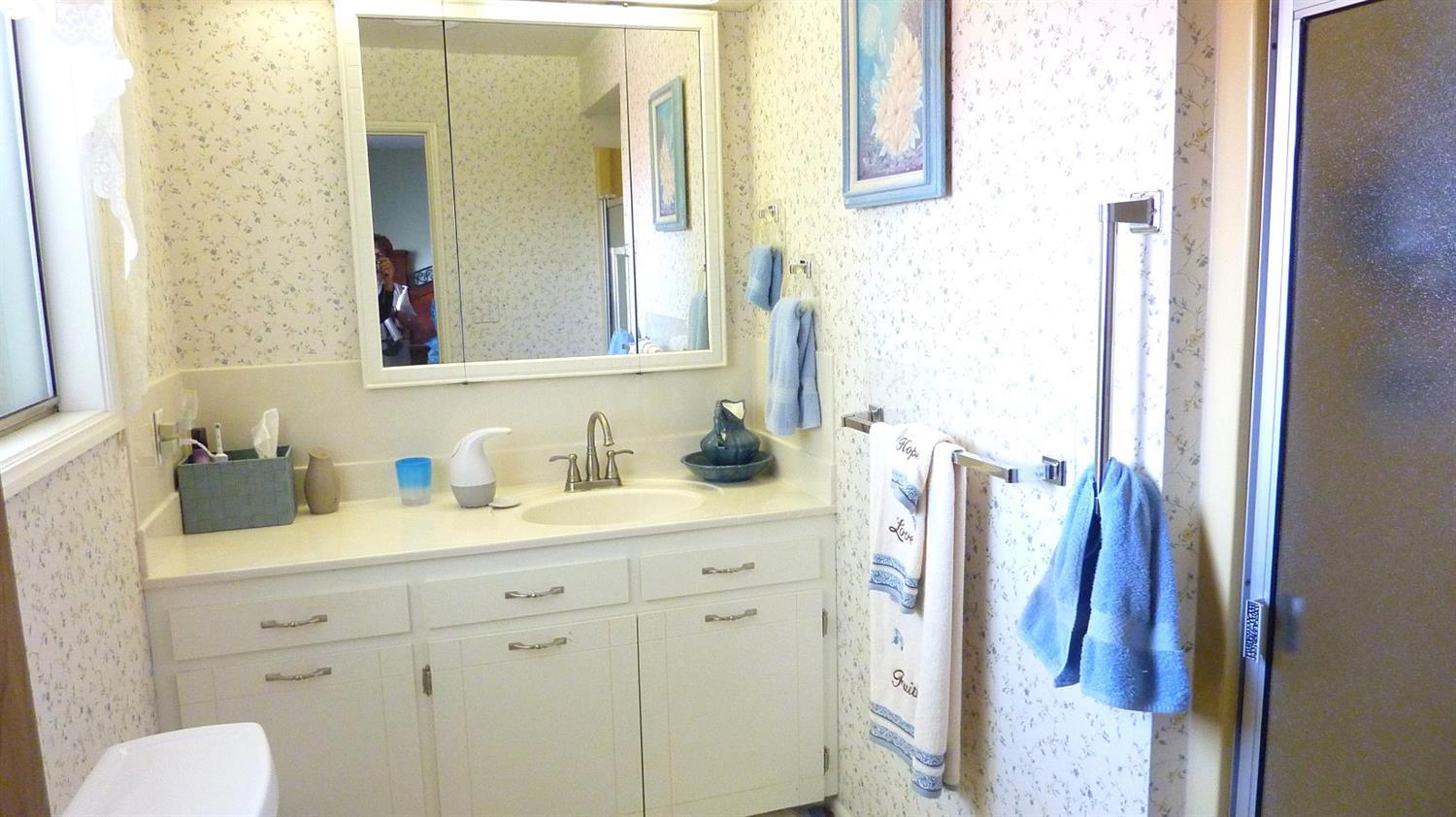 2370 Spring Street Medford, OR 97504 - Photo 23 of 33 Additional Photo