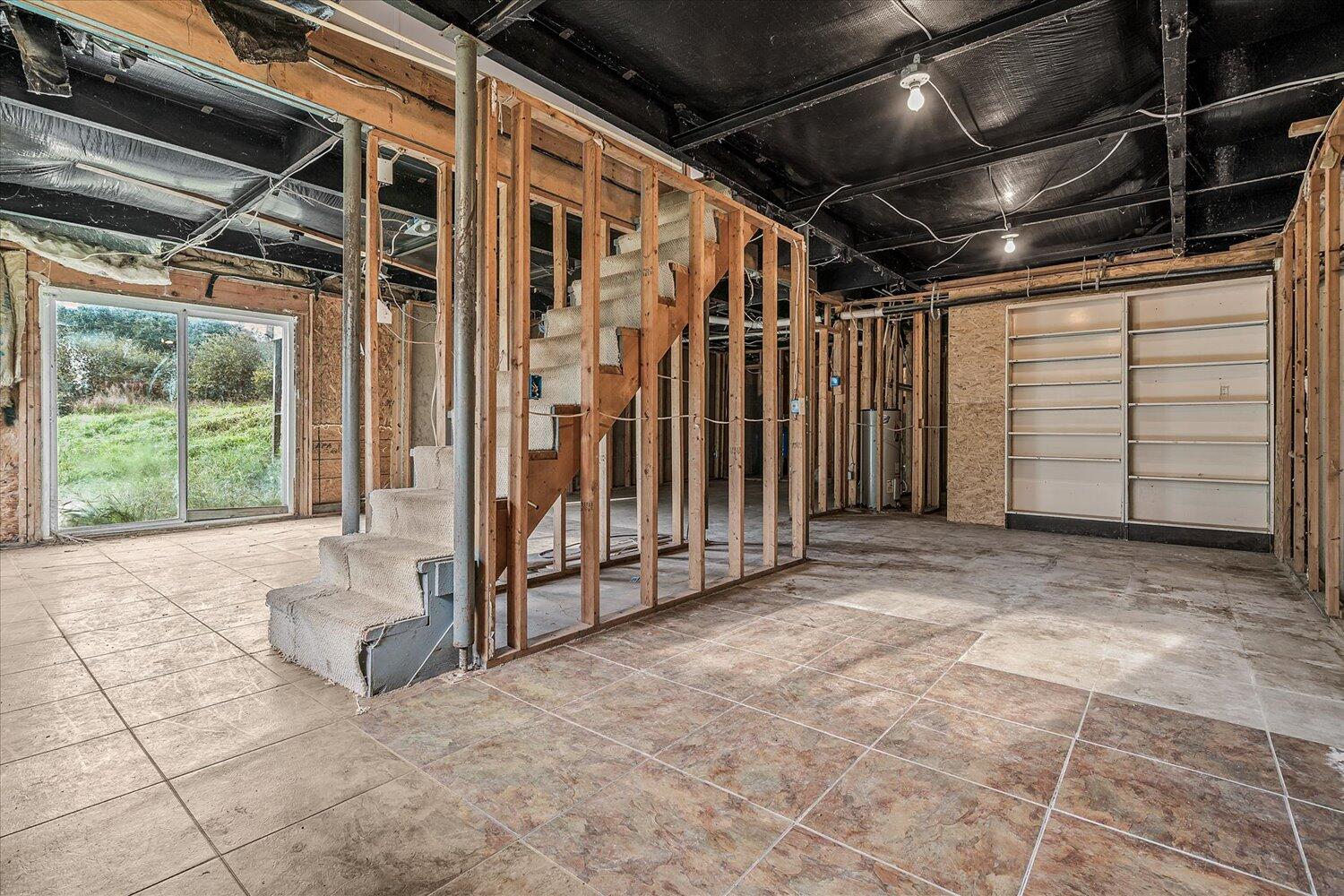 225 West Sheffield Road Battle Creek, MI 49017 - Photo 20 of 29 20-WM225Sheffield-18