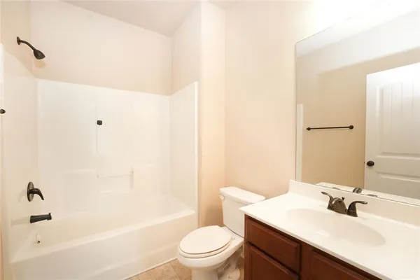 a view of a yard with a trampoline