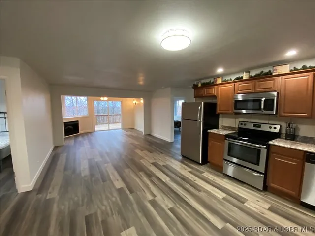 $329,000 | 10 Legacy Lane East, Sunrise Beach, MO 65079