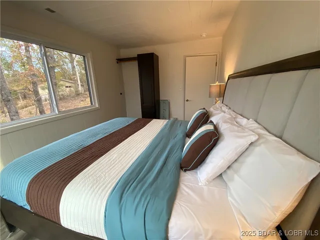 $329,000 | 10 Legacy Lane East, Sunrise Beach, MO 65079