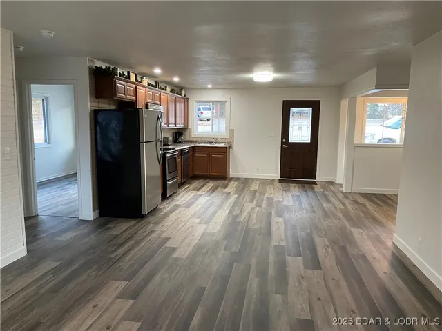 $329,000 | 10 Legacy Lane East, Sunrise Beach, MO 65079