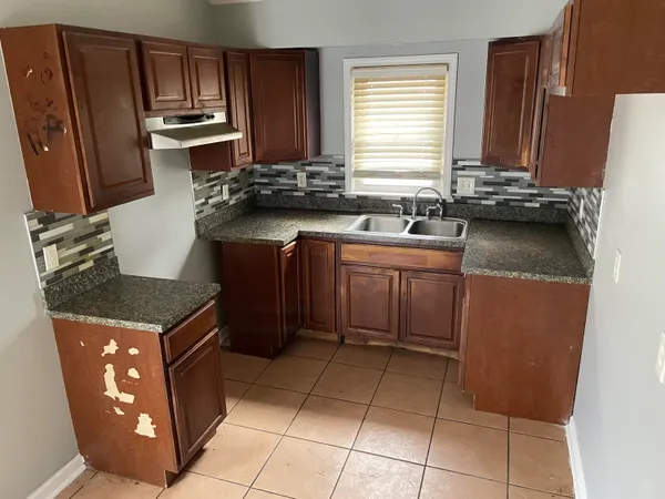 $1,250 | 18230 Mansfield Street, Detroit, MI 48235