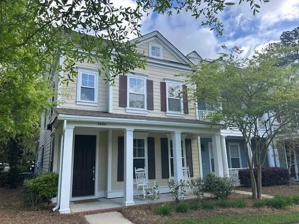 $715,000 | 2600 Kings Gate Lane, Mount Pleasant, SC 29466