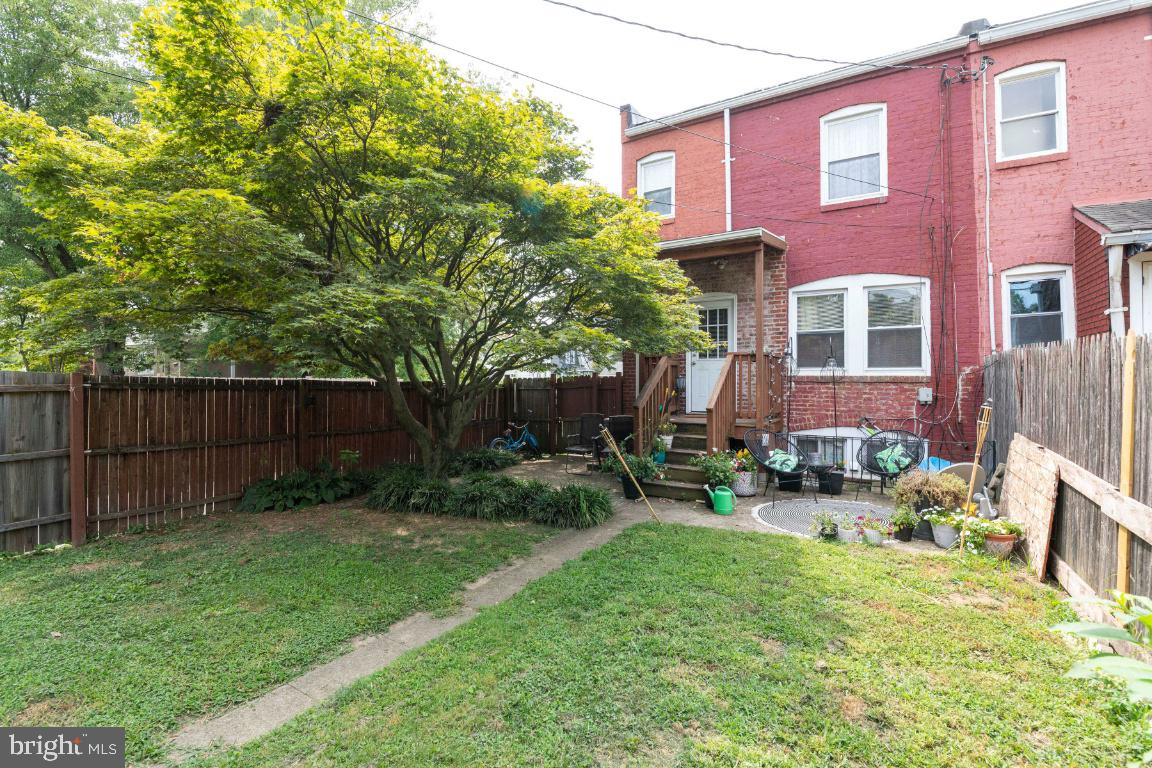7046 Dunbar Road Baltimore, MD 21222 - Photo 34 of 37 Rear of Home