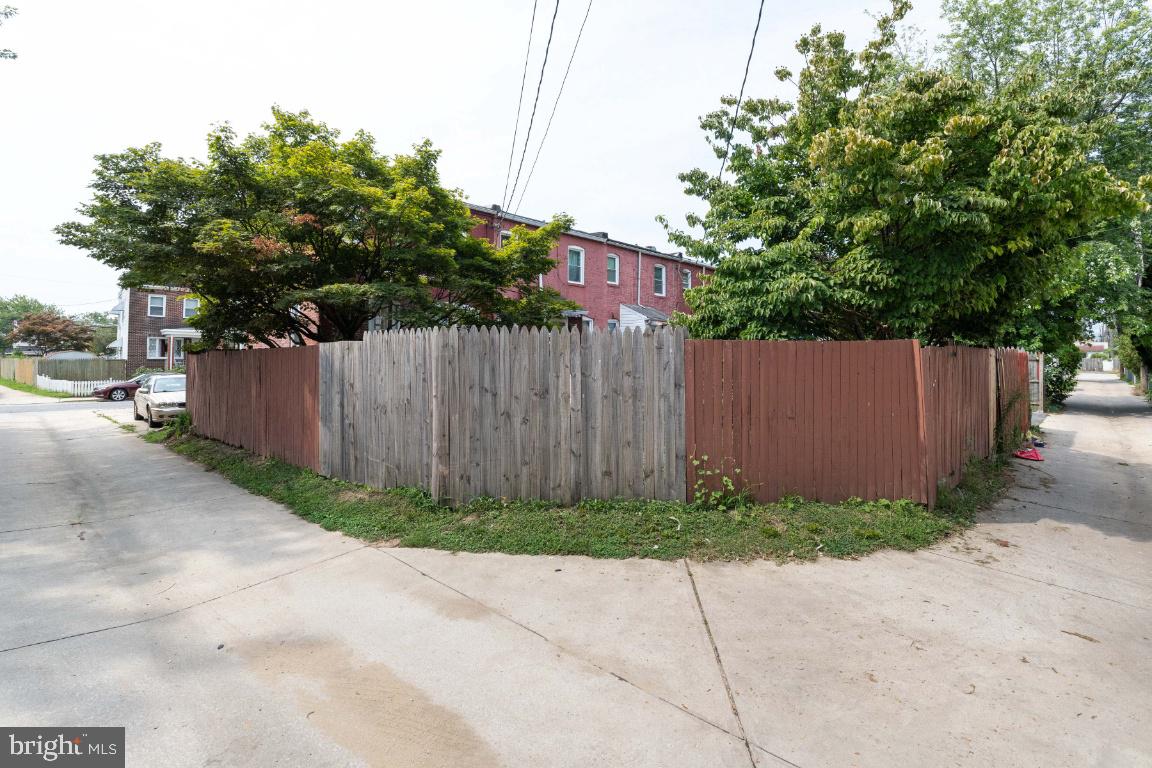 7046 Dunbar Road Baltimore, MD 21222 - Photo 37 of 37 Corner Lot w/ Parking Pad at Front