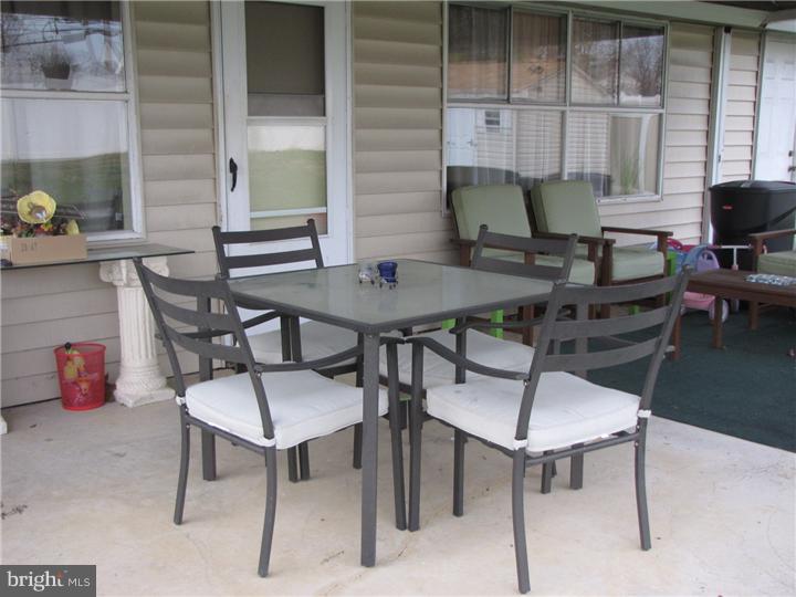 36 Red Ridge Road Levittown, PA 19056 - Photo 22 of 23 Patio