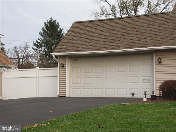 36 Red Ridge Road Levittown, PA 19056 - Photo 5 of 23 Exterior Front