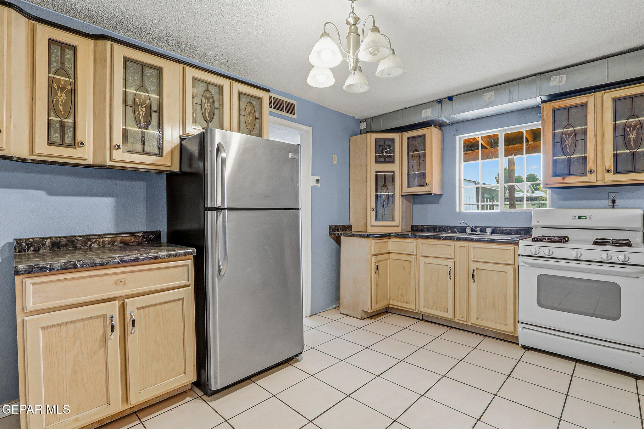 210 Quesito Street Clint, TX 79836 - Photo 11 of 22 IMG_0112