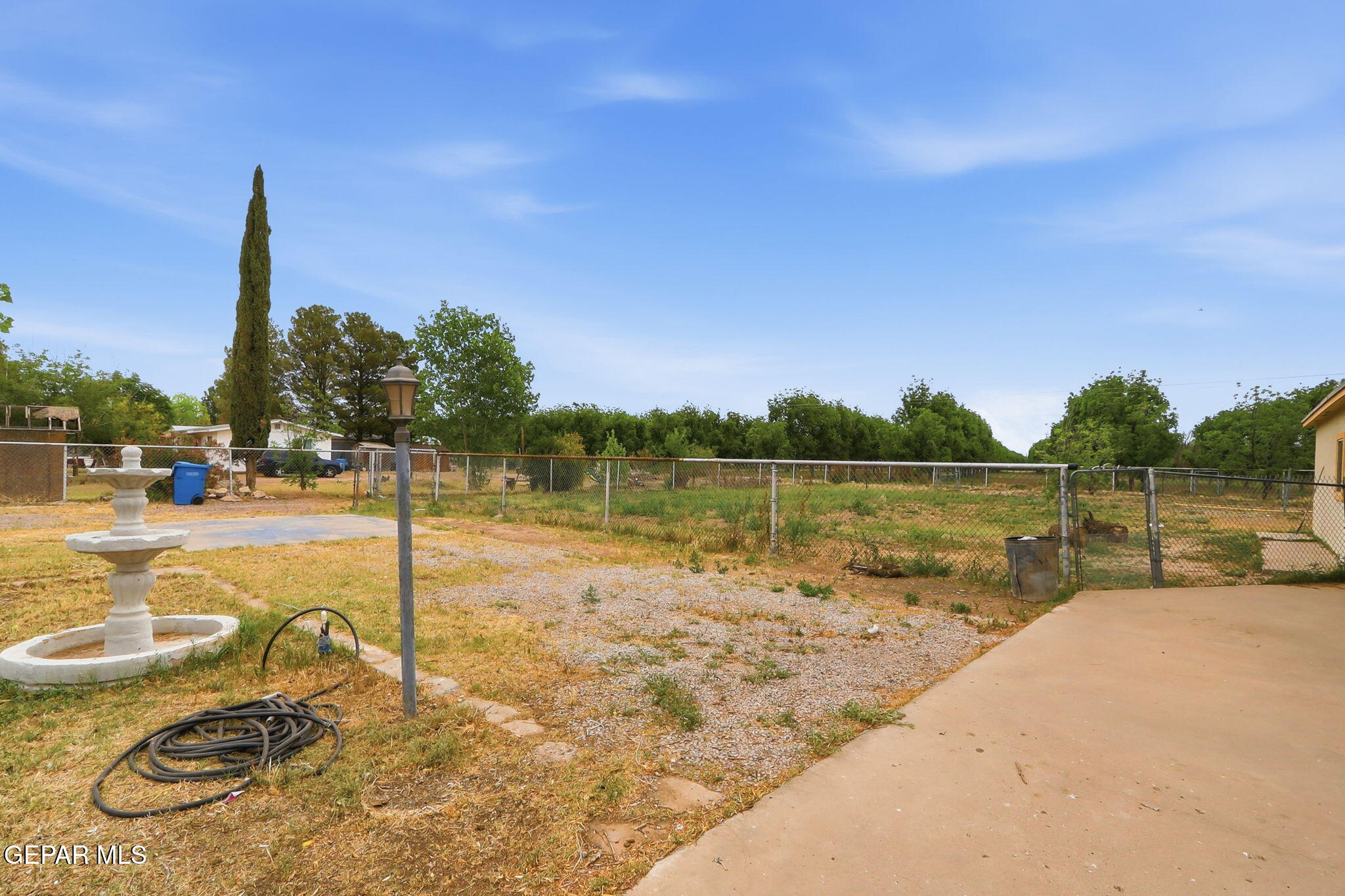 210 Quesito Street Clint, TX 79836 - Photo 6 of 22 IMG_0088