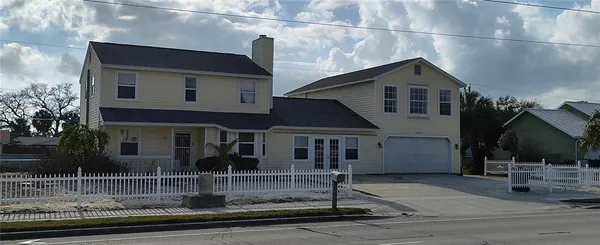 $2,500 | 4416 Englewood Road, Venice, FL 34293