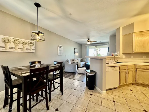 $259,000 | 7151 South Durango Drive, Unit 307, Las Vegas, NV 89113