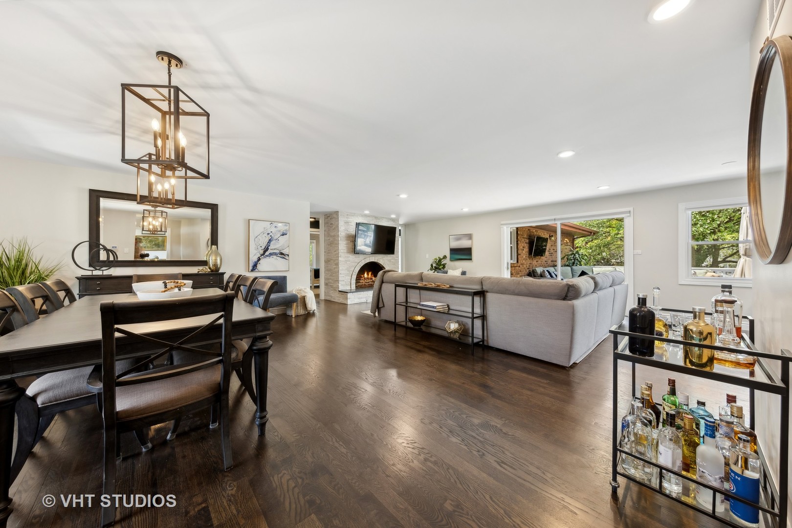 8460 Dolfor Cove Burr Ridge, IL 60527 - Photo 9 of 32 a living room with furniture and wooden floor