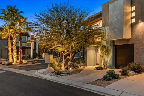 $545,000 | 250 Enterprise Way, Palm Springs, CA 92262
