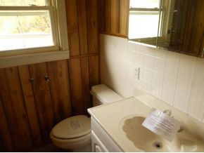 367 Flag Branch Road Greeneville, TN 37743 - Photo 13 of 19 Half Bath