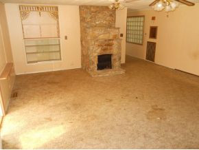 367 Flag Branch Road Greeneville, TN 37743 - Photo 2 of 19 Living Room