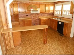 367 Flag Branch Road Greeneville, TN 37743 - Photo 4 of 19 Kitchen
